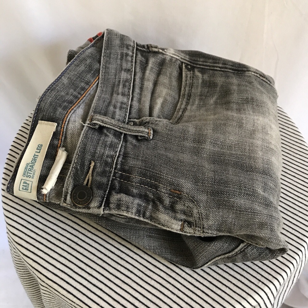 Vintage 90s distressed Gap straight leg jeans